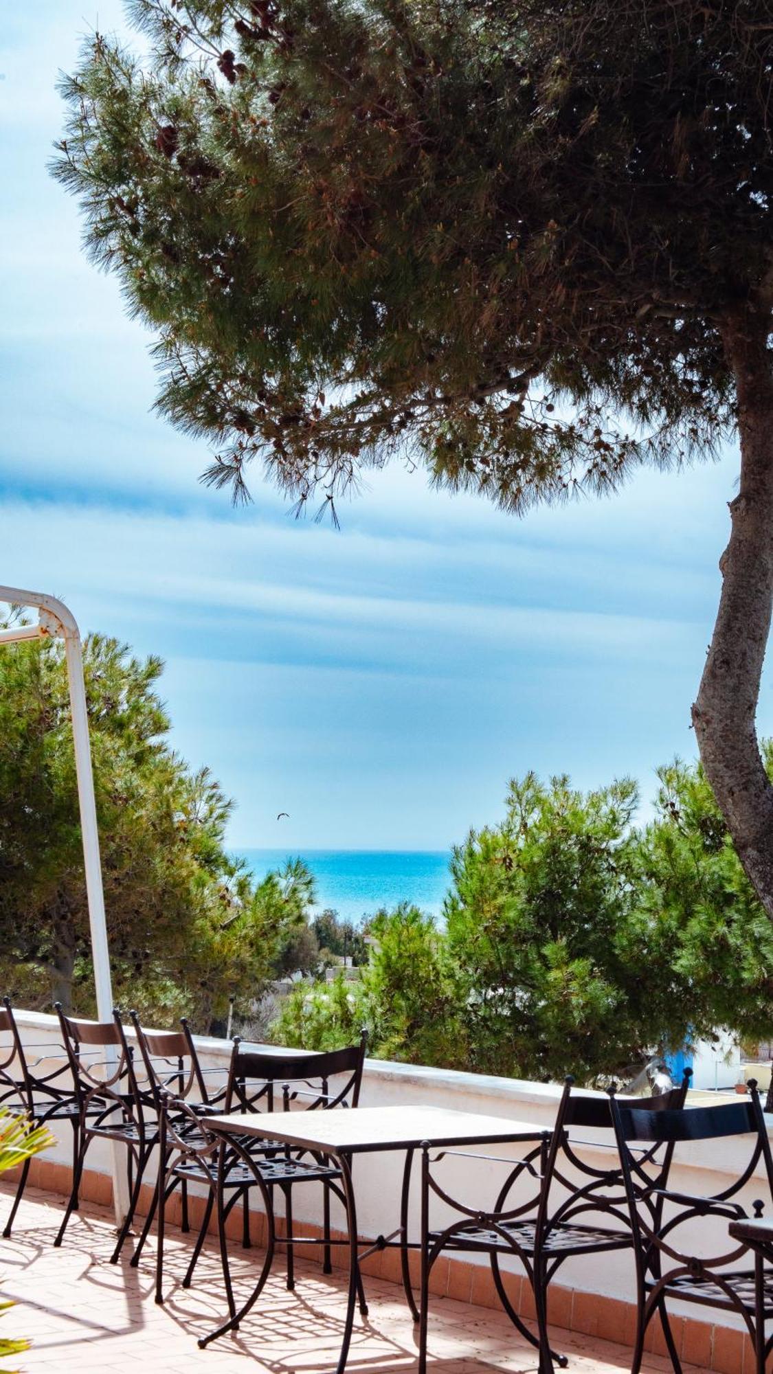 Hotel Sinuessa Terme موندراغوني المظهر الخارجي الصورة